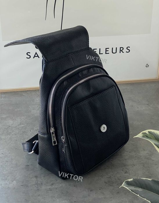 Итальянский кожаный рюкзак на молниях с клапаном. Шкіряний рюкзак