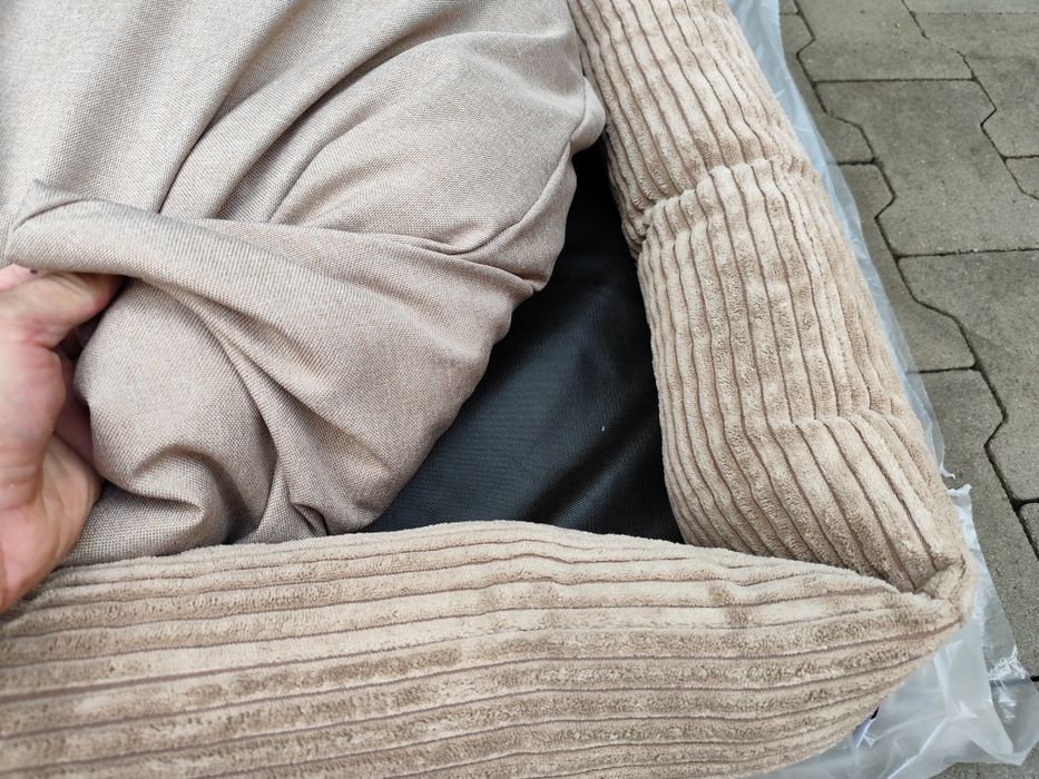 Legowisko dla psa Tiaki Cord Lincoln 77x66 cm