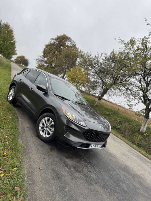 Ford Escap 2020 року