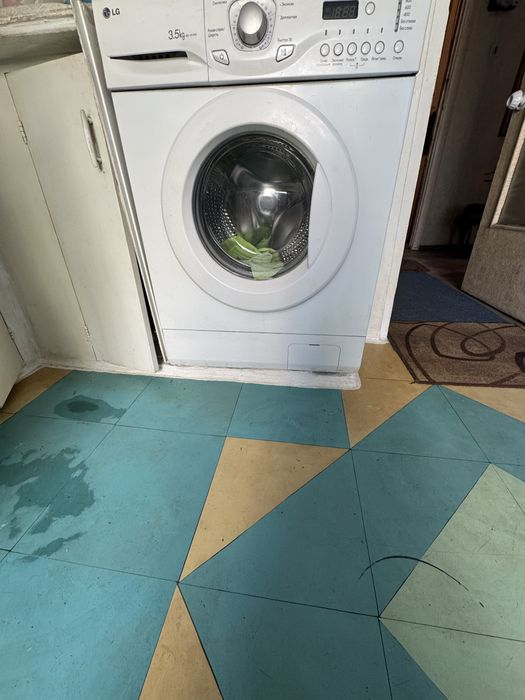 Продам 3х ком квартиру на Солнечном.