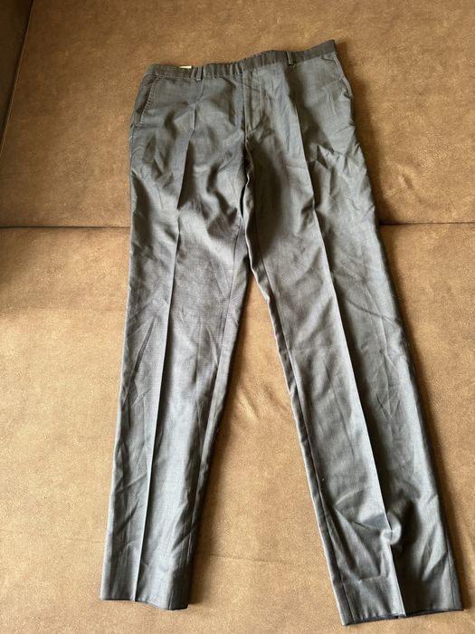 Весільний костюм для нареченого фірми Tommy Hilfiger