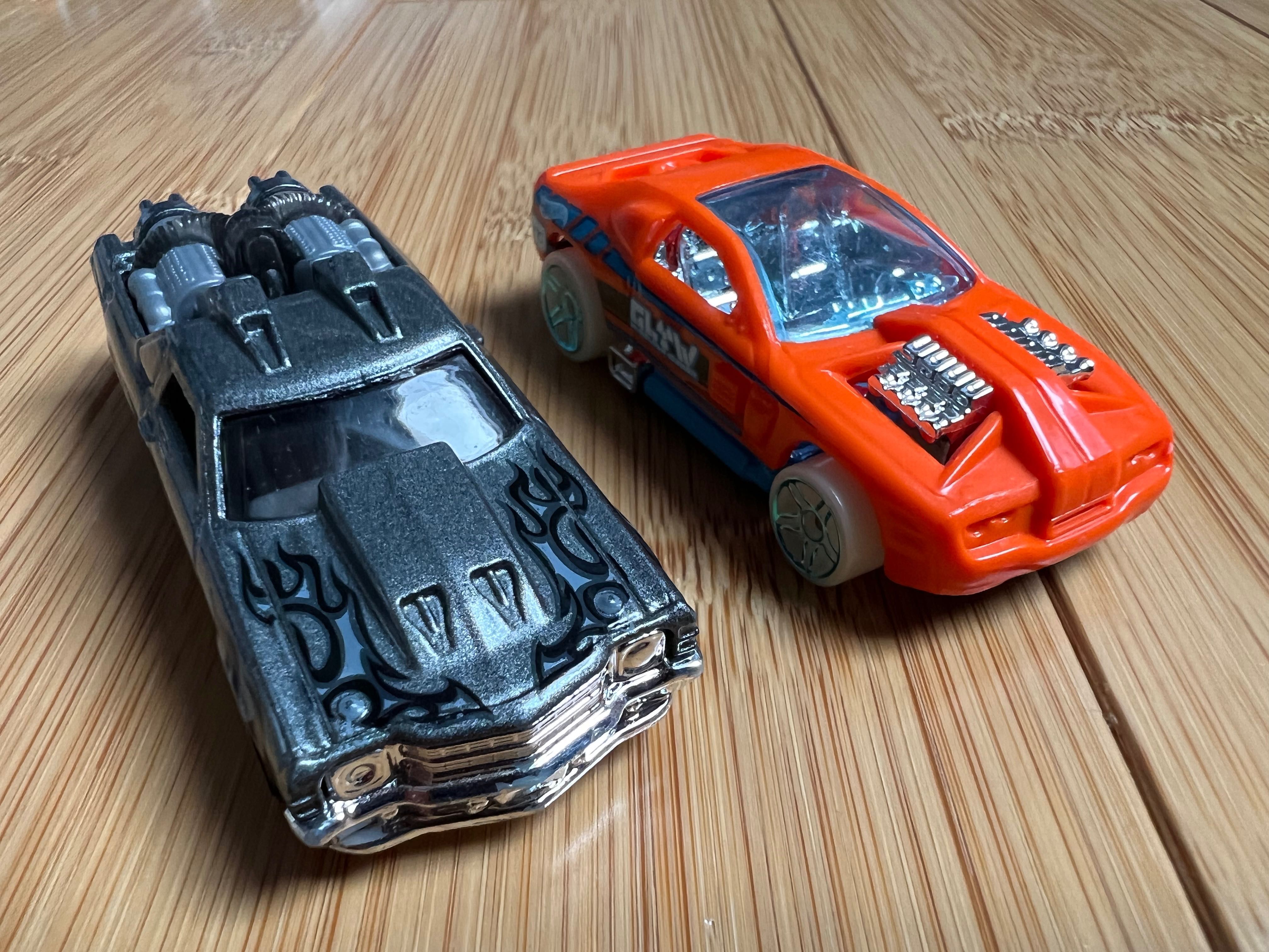 Autka Hot Wheels 18 sztuk - Zestaw Nr 3