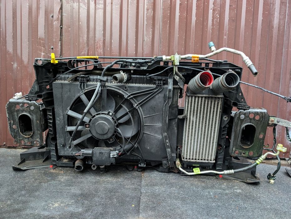 Телевізор установча панель ford fiesta mk7 рестайлинг