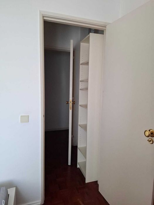 Quarto Estudante Lisboa, junto Alameda da Universidade (wc privativo)