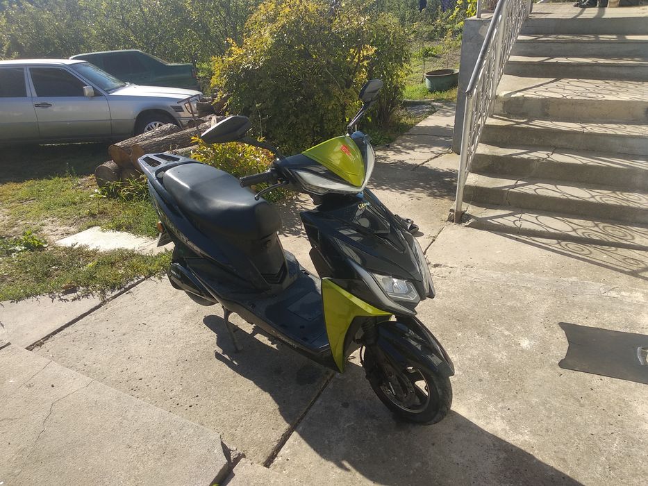 Продам електроскутер