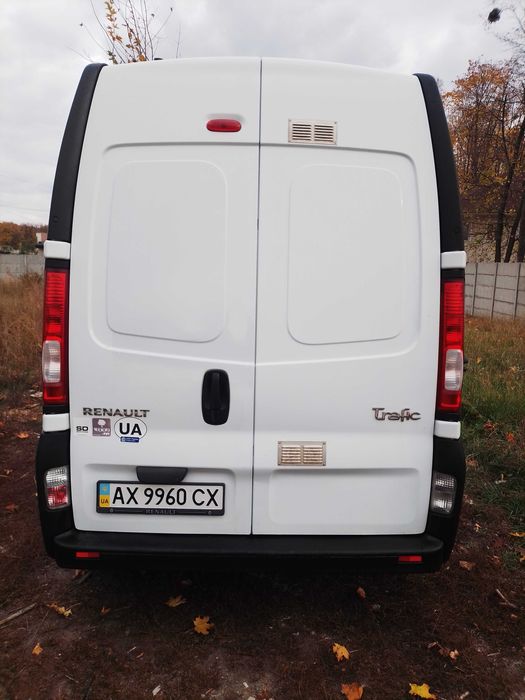 Renault Trafic 2.0, 2010 року
