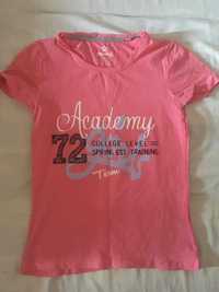 różowy tshirt koszulka bluzka bluzeczka w stylu college high school