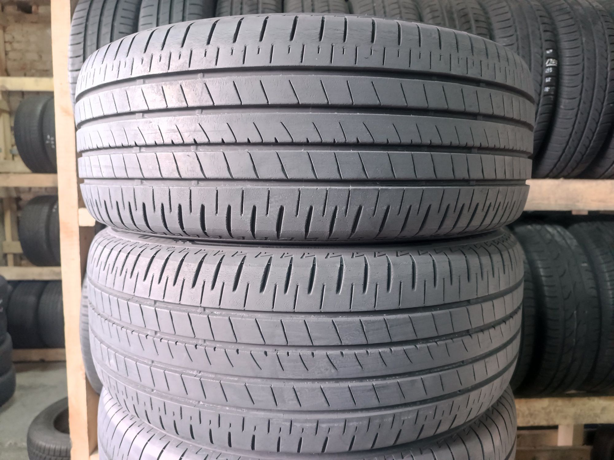 Літні шини BRIDGESTONE 225/50 R18 RUNFLAT резина Р18