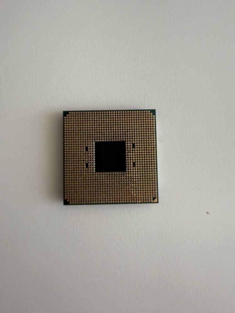 AMD Procesor Ryzen 7 3800X 4,5GHz