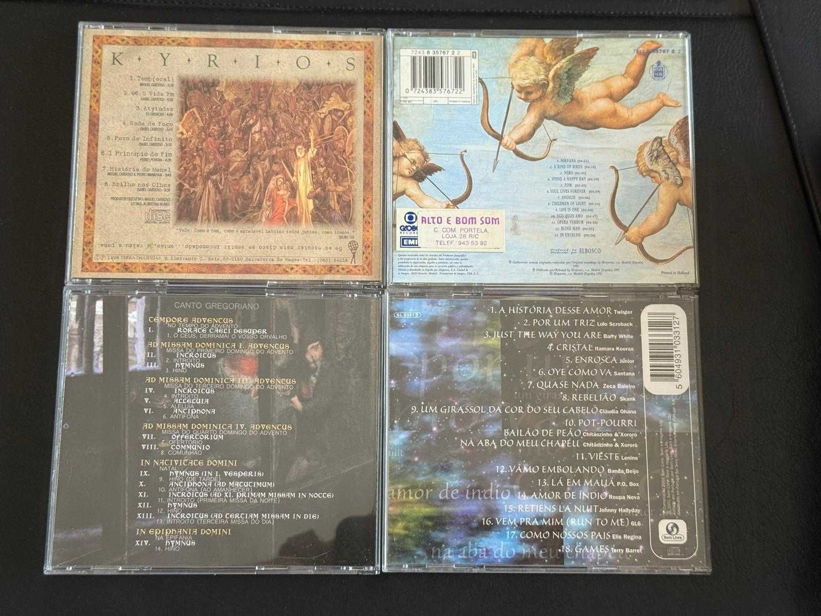 Conjunto de CDs.