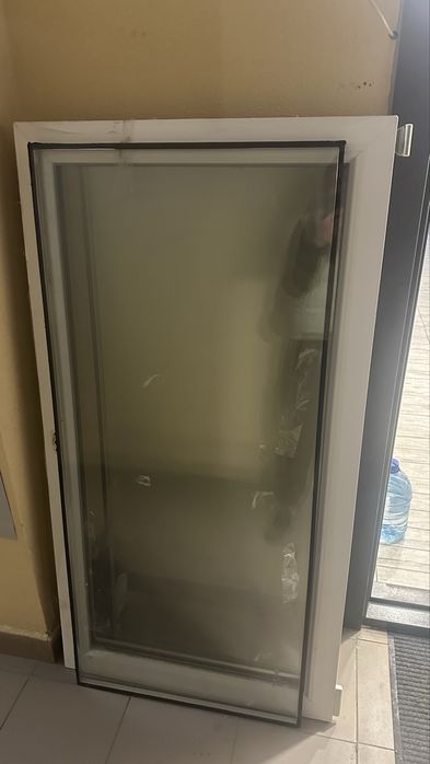 Три окна одно окно с рамой