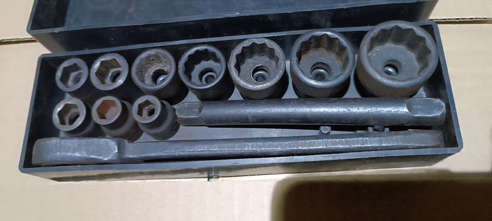 Набор сменных головок с принадлежностями ту2-035-202-71