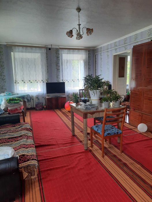 Продам большой крепкий дом в Таромском