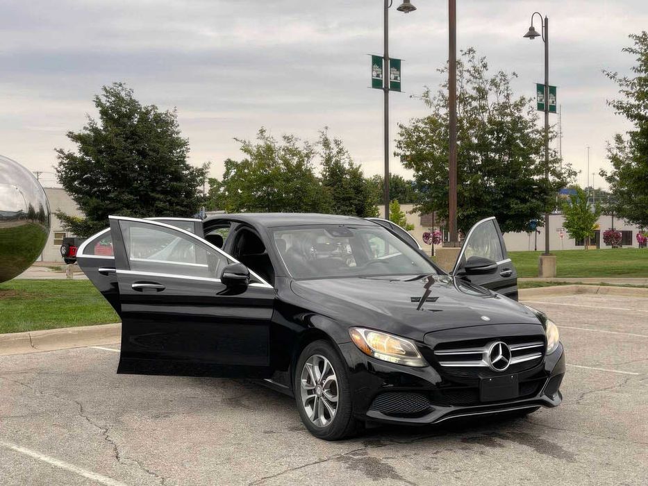 Mercedes-Benz C-Class C 300 4MATIC      2016