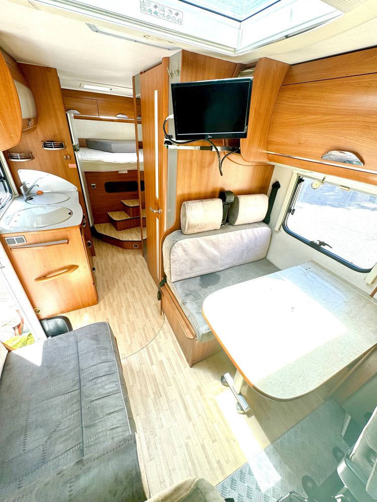Autocaravsna Renault Eriba 2.5DCI 150cv 2010 c/ AC