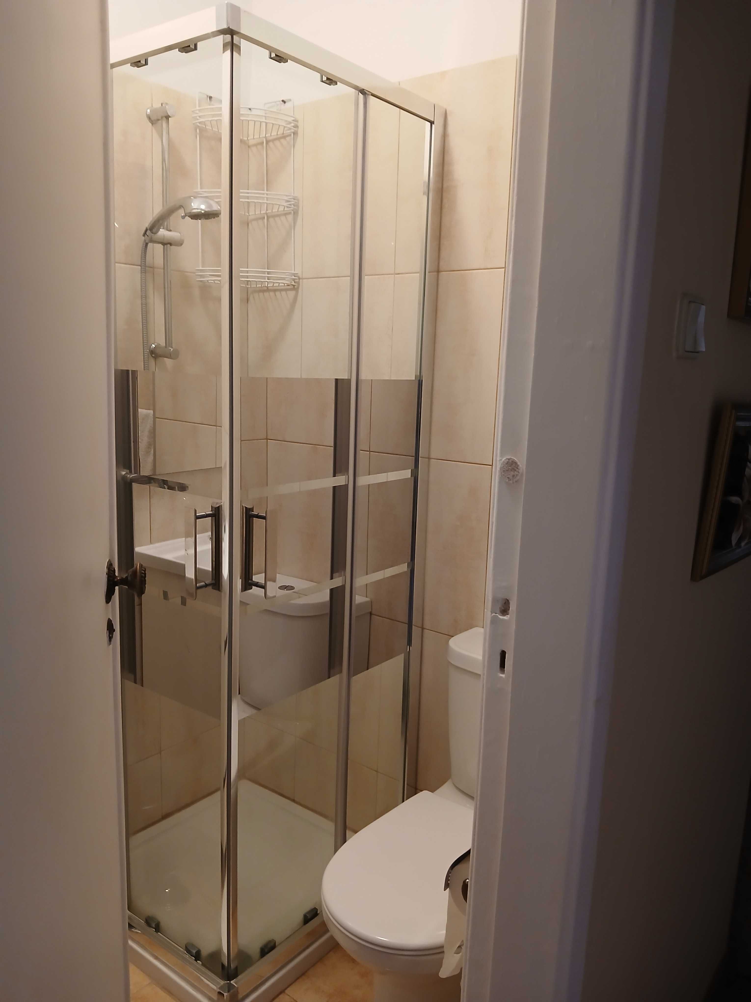 Quarto para alugar estudante/trabalhadora