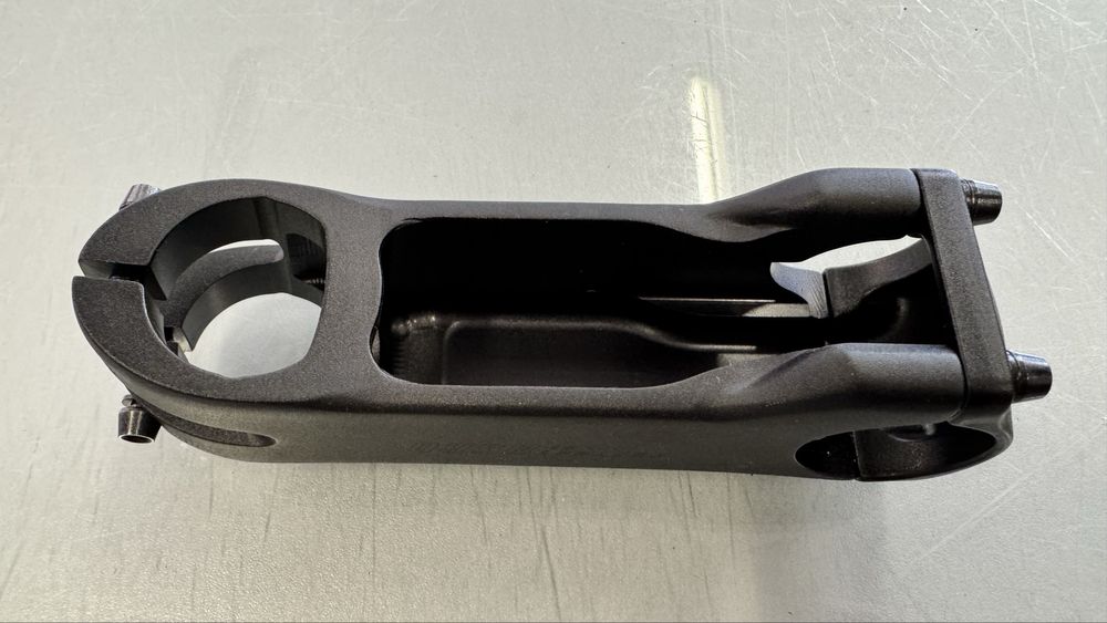 Wspornik mostek kierownicy Giant Contact SL Aero Stem-110 mm