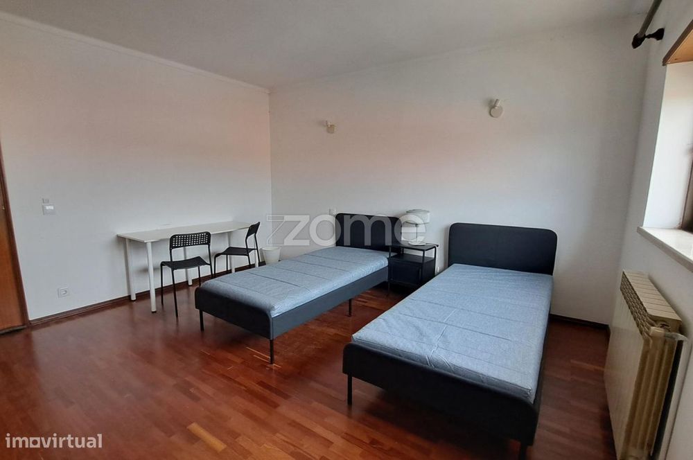 Quarto duplo para arrendamento estudantes