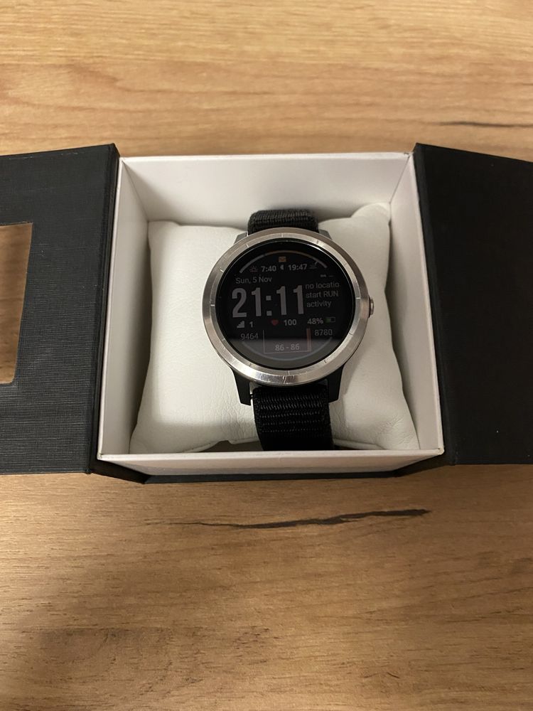 Garmin vivoactive 3