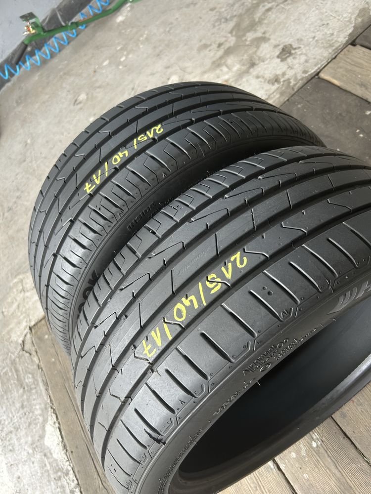 215.40.17 jak nowe Hankook