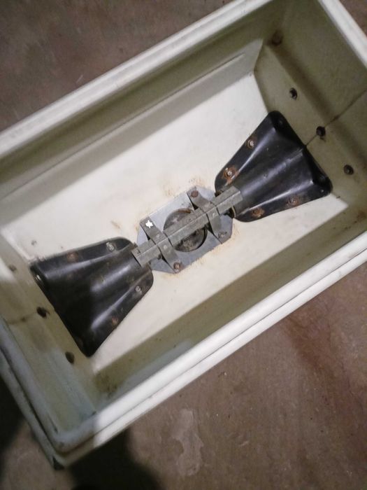 Бачок ящик для міндобрив СУПН КРН