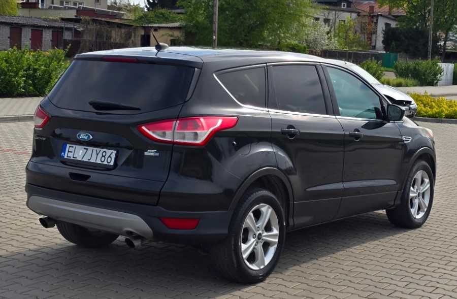 Бампер передній Ford Escape розборка Ford Escape