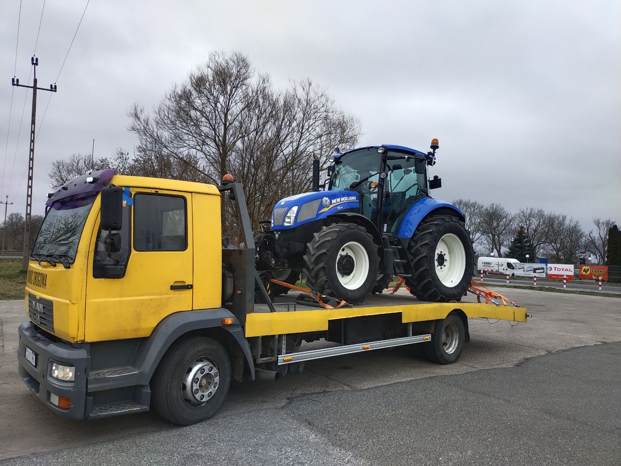 Pomoc drogowa- transport maszyn