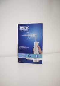 Oral-B AquaCare 4