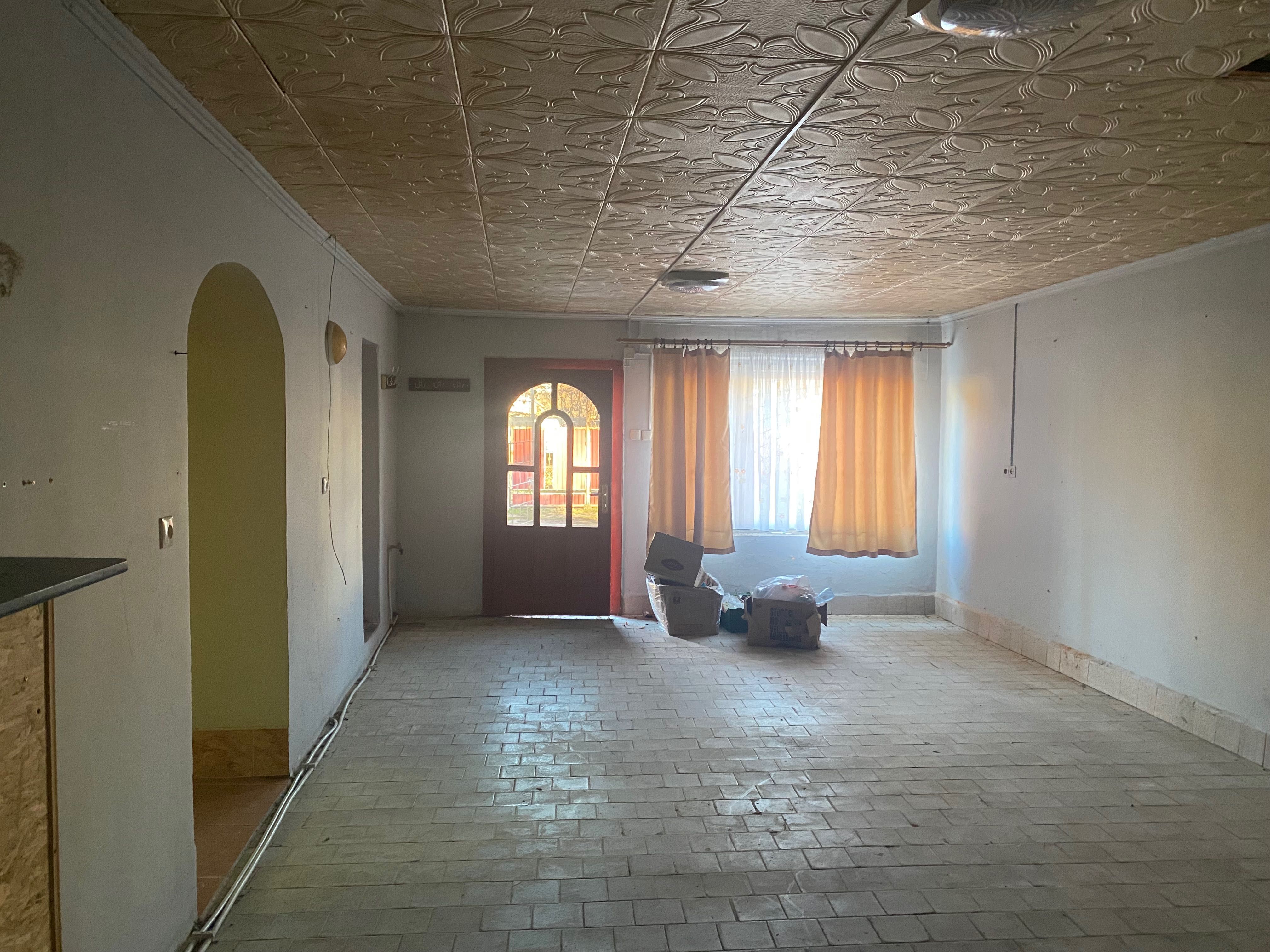 Продаж комерційного приміщення в центрі