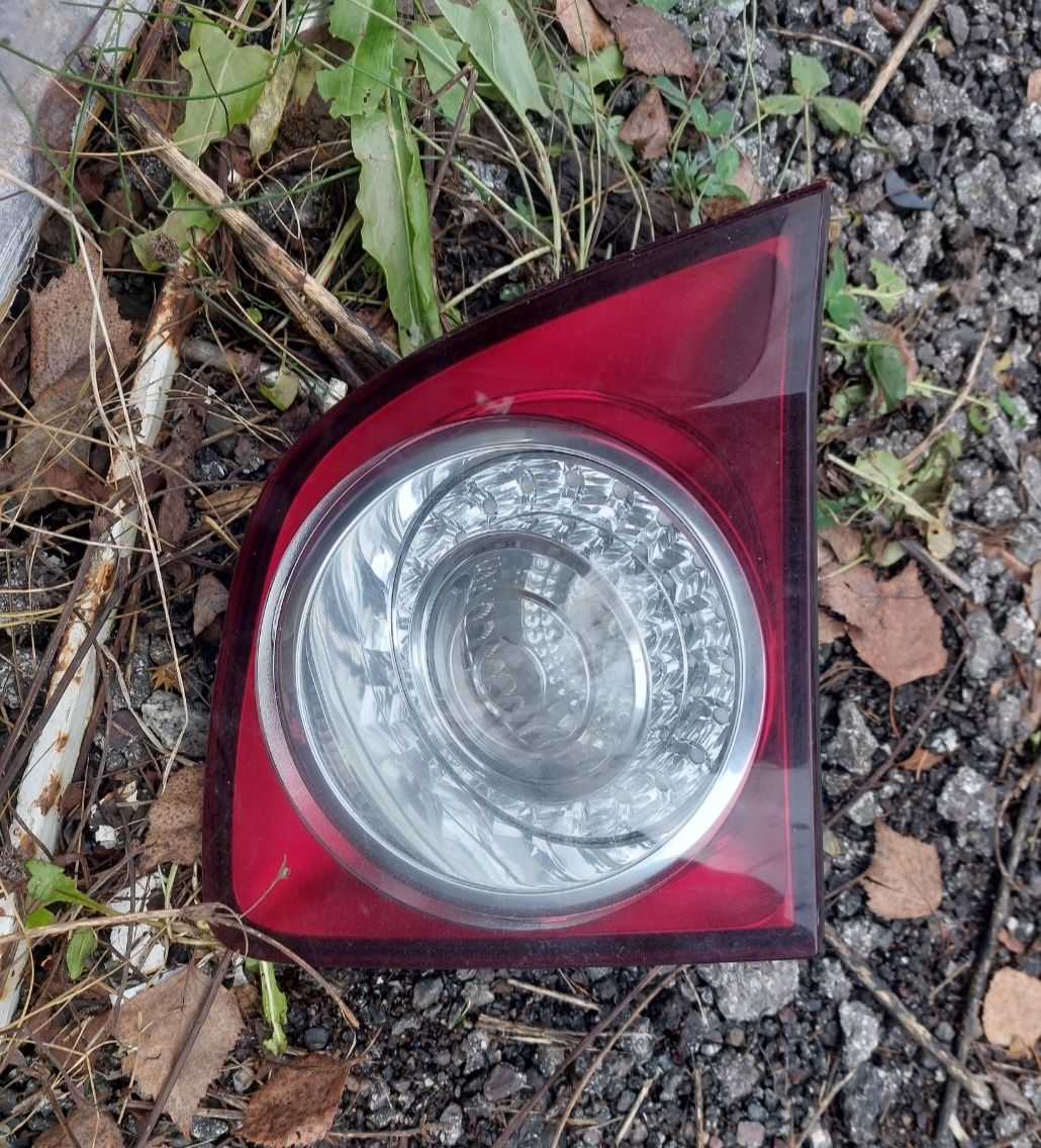 Lampy tył tylne w błotnik lewa prawa golf 5, V plus, europa