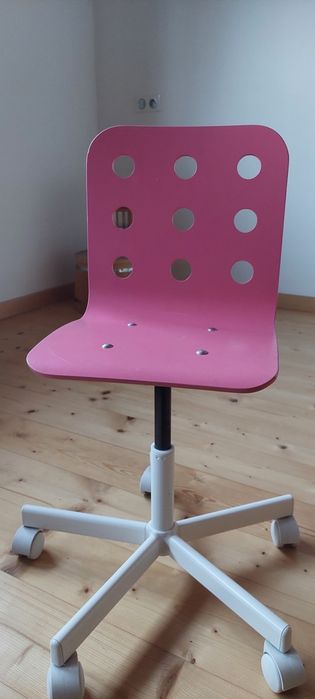 Krzesło dziecięce do biurka