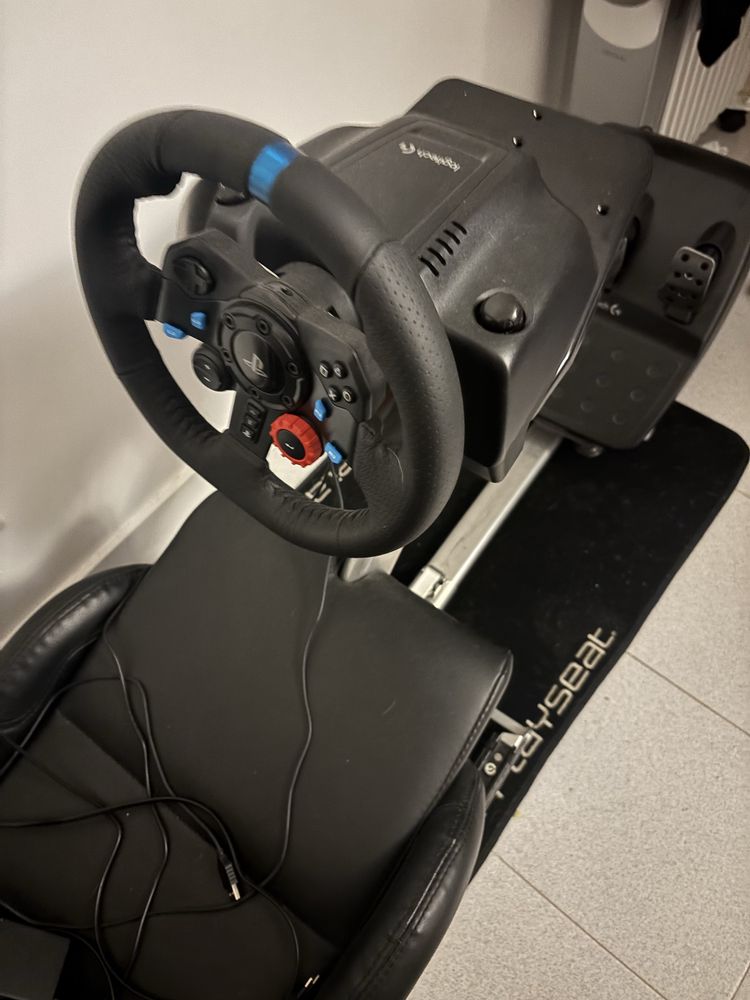 Playseat + volante logitec g29 e pedais