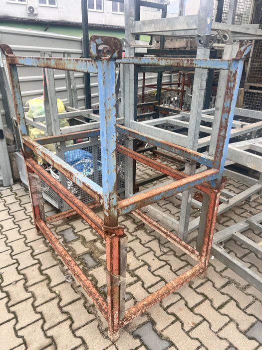 Palety używane do stempli podpór Peri Rp 120x80 i Rp 150x80 stan dobry