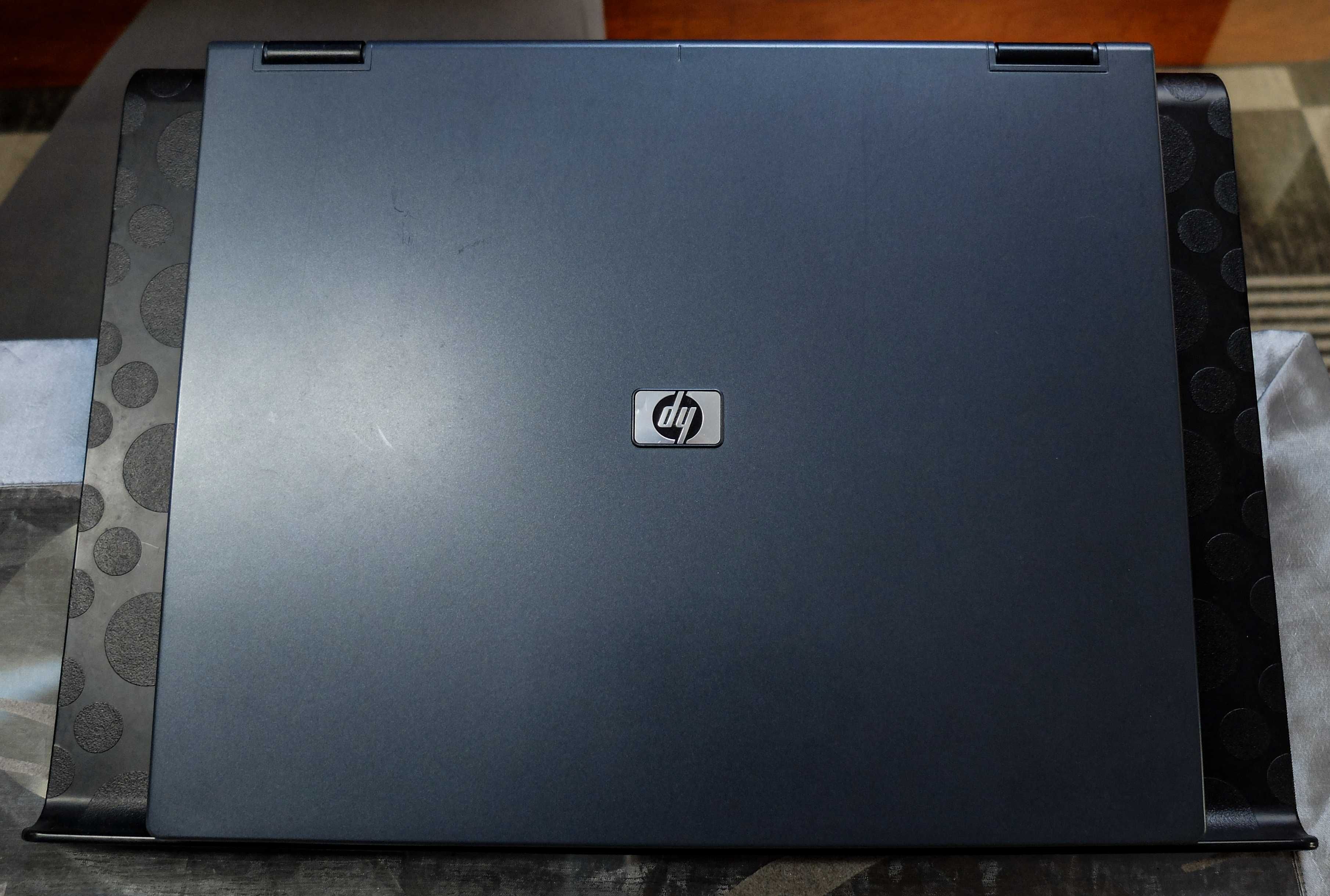 PC Notebook HP Compaq nc6120 - Vintage a funcionar, mas apenas com AC
