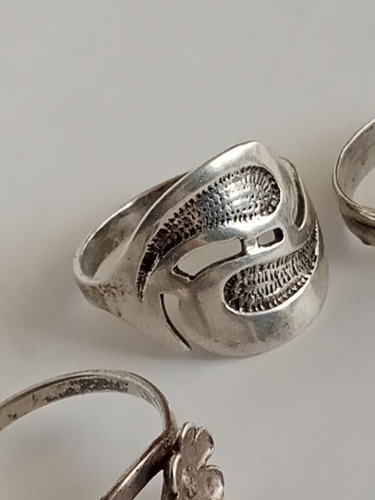 Srebrny stary pierścionek (warmet, PRL)