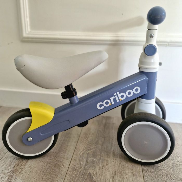 Rowerek biegowy trójkołowy jeździk Cariboo Friends