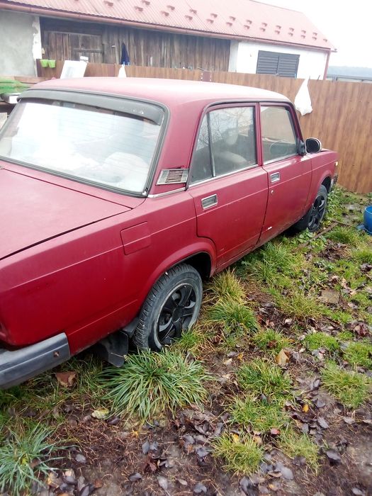 Продаю ваз 2107 находу