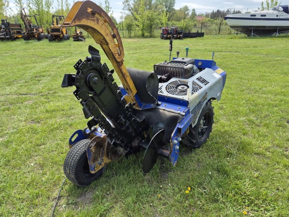 Koparka łańcuchowa Vermeer rt200
