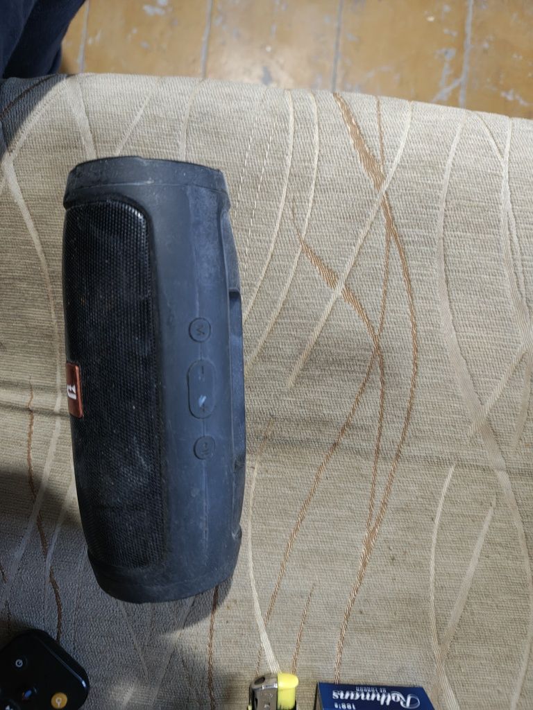 Sprzedam głośnik bluetooth