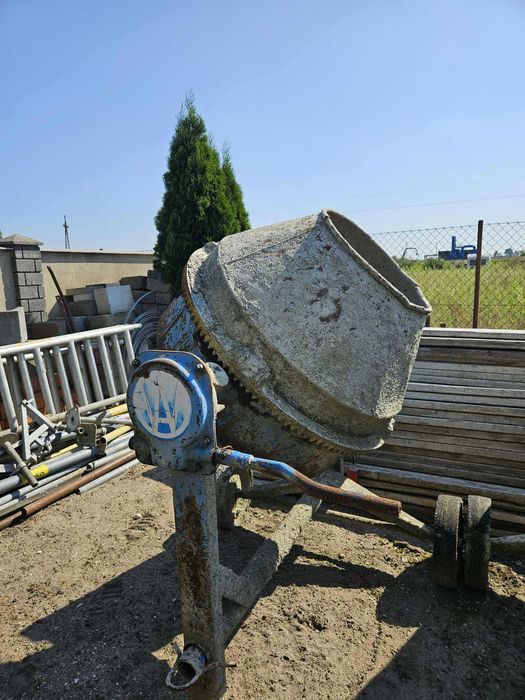 Betoniarka Agro-Wikt 150l, trójfazowa