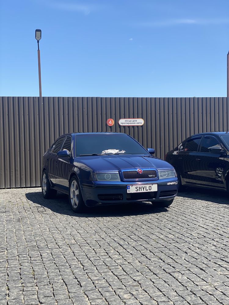 Skoda Tour 1.8t (AUQ)
