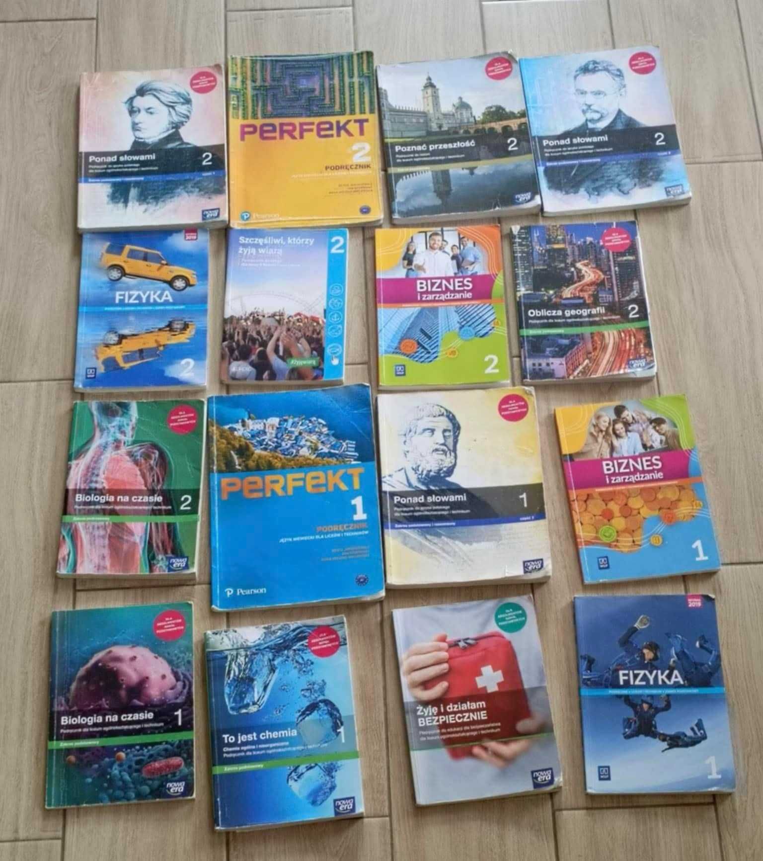 Podręczniki do 1 i 2 klasy LO