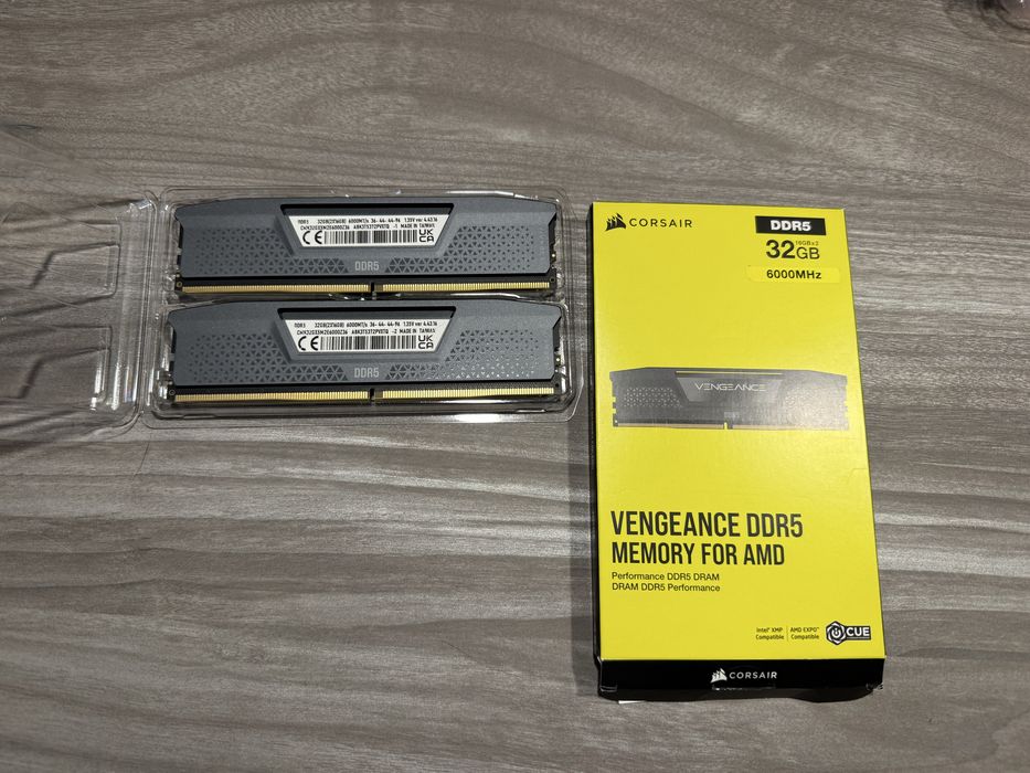 Pamięć RAM DDR5 32GB (2x16) 6000 CL36 Corsair Vengeance AMD EXPO / XMP