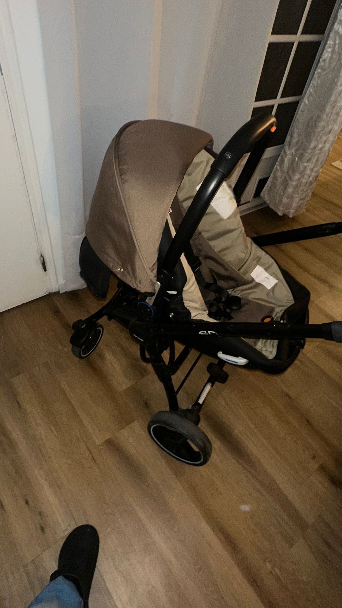 Trio carrinho de bebê 2em1 ovo e alcofa - Be Cool stroller -negociável