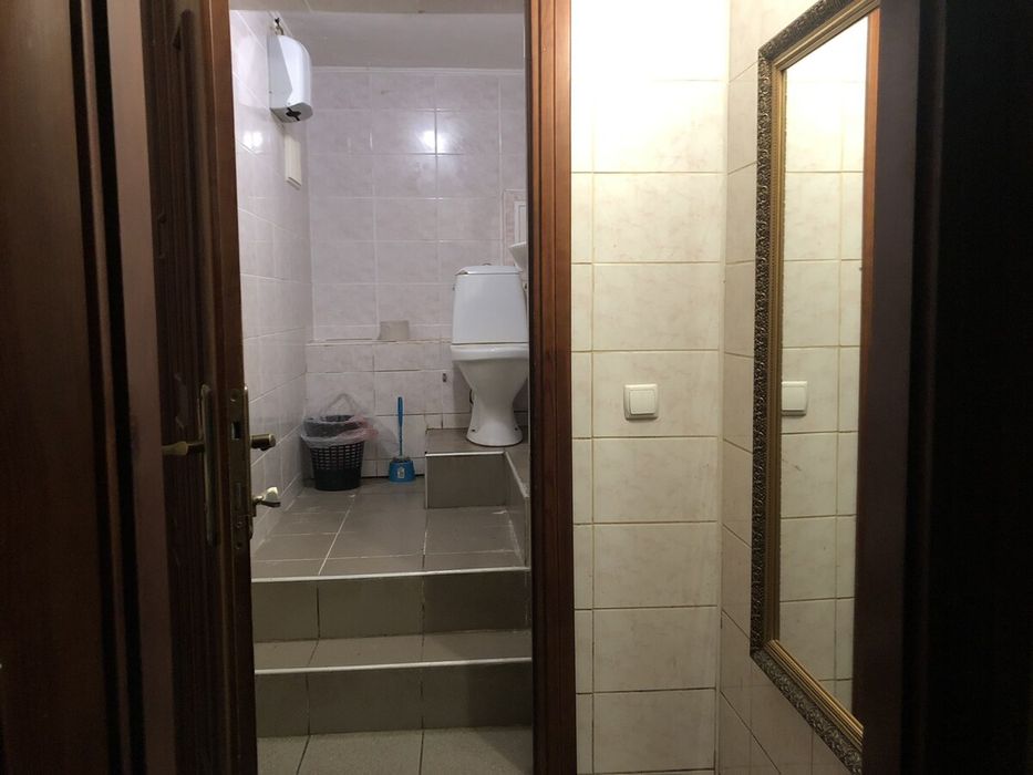 Без комісії покупця!Комерційне приміщення на бул. Д.Галицького