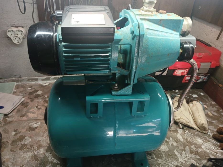 Продам насосну станцію Aq Jet100A