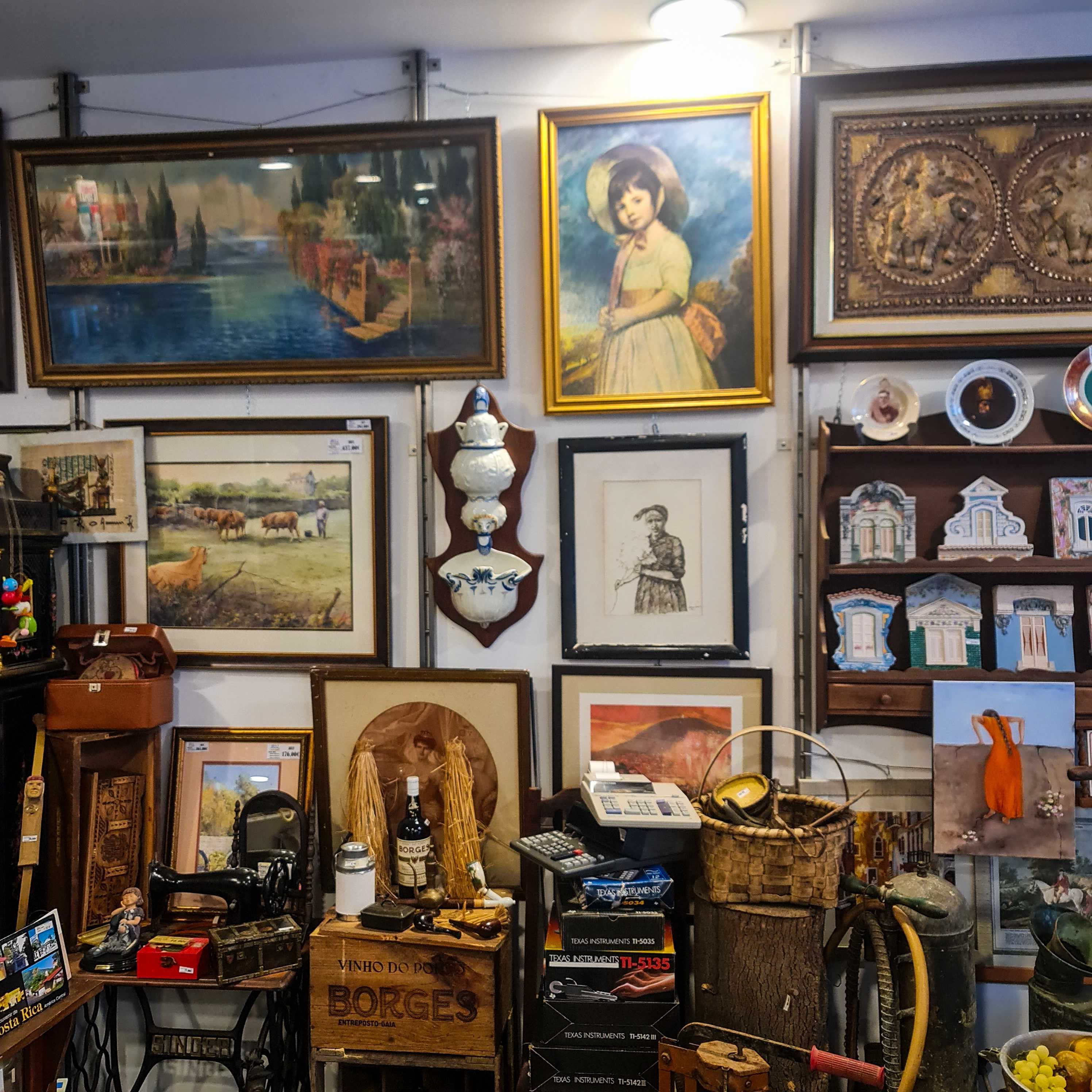 Fonte Parede Louça de Viana – Peça Decorativa Rara e Exclusiva