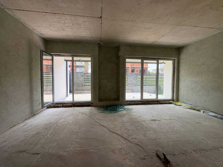 БЕЗ КОМІСІЇ Продаж котедж дуплекс 130 м2 с. Зубра