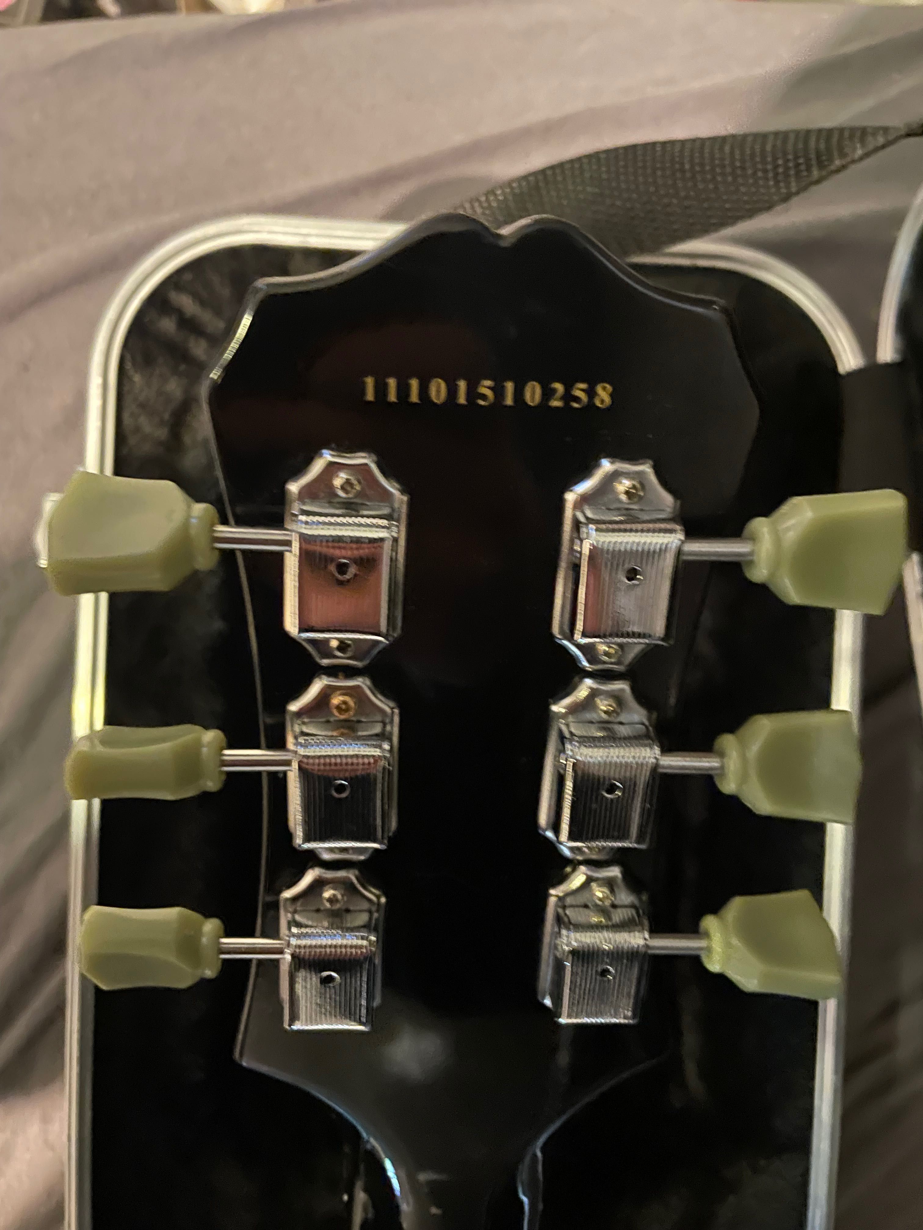 Epiphone sg pro z futerałem