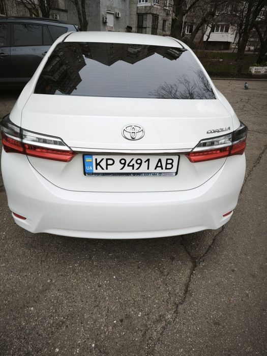 Продам Тойоту Королла